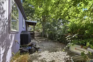 93295 Territorial Hwy, Junction City, OR 97448 - Photo 29
