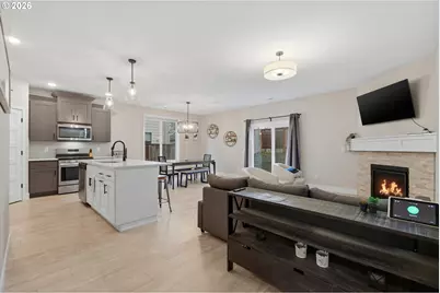 149 W Barbaras Way, Newberg, OR 97132 - Photo 7