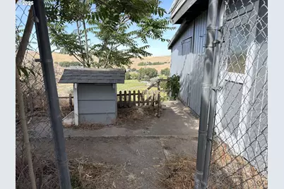 40 NE Mount Hebron Dr, Pendleton, OR 97801 - Photo 5