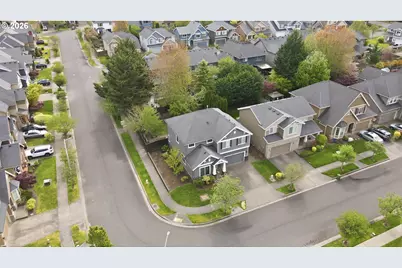 2528 N Roger Smith Dr, Newberg, OR 97132 - Photo 41