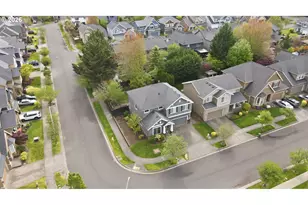 2528 N Roger Smith Dr, Newberg, OR 97132 - Photo 41