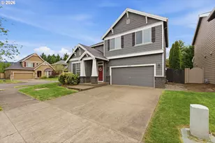 2528 N Roger Smith Dr, Newberg, OR 97132 - Photo 3