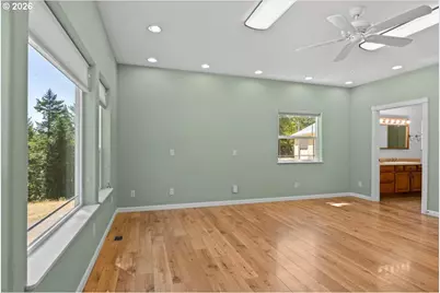 460 Little Branch Ln, Roseburg, OR 97471 - Photo 5