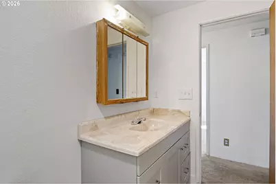 1436 S Grove Lane Ct, Sutherlin, OR 97479 - Photo 21