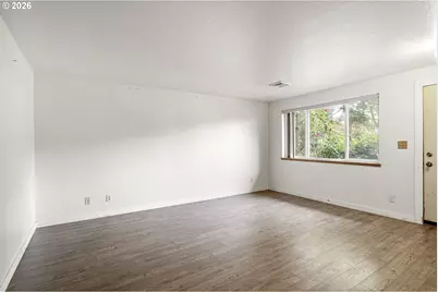 1436 S Grove Lane Ct, Sutherlin, OR 97479 - Photo 5