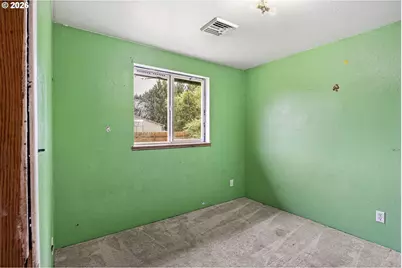 1436 S Grove Lane Ct, Sutherlin, OR 97479 - Photo 23