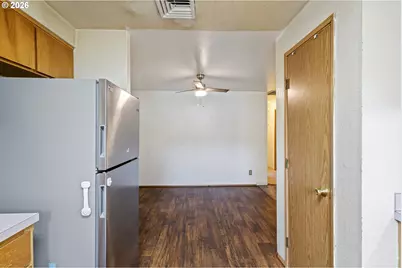 1436 S Grove Lane Ct, Sutherlin, OR 97479 - Photo 15