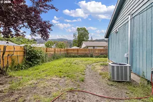 1436 S Grove Ln Ct, Sutherlin, OR 97479 - Photo 35