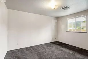 1436 S Grove Ln Ct, Sutherlin, OR 97479 - Photo 21