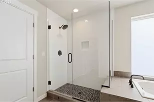 2785 Pinerock Dr, Eugene, OR 97403 - Photo 25