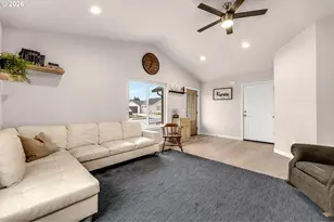 211 W Oak St, Yacolt, WA 98675 - Photo 9