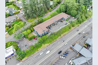 3560 SW Vista Dr, Portland, OR 97225 - Photo 5