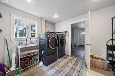 4902 NE 78th Ave, Portland, OR 97218 - Photo 21