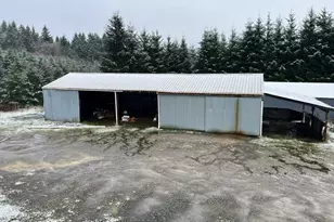 24450 NW Pumpkin Ridge Rd, North Plains, OR 97133 - Photo 35