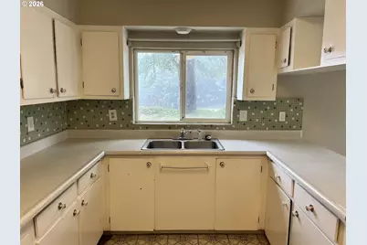 24450 NW Pumpkin Ridge Rd, North Plains, OR 97133 - Photo 7