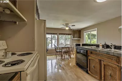 3839 Pacific Ave, Forest Grove, OR 97116 - Photo 11