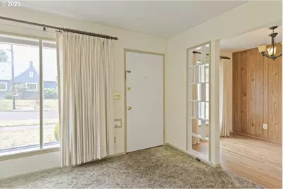 3828 NE 75th Ave, Portland, OR 97213 - Photo 3