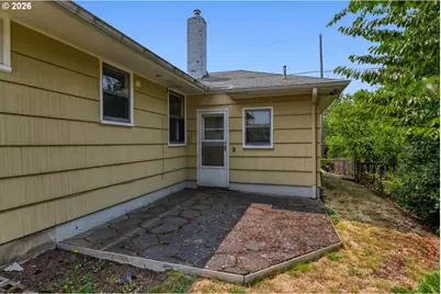 3828 NE 75th Ave, Portland, OR 97213 - Photo 25