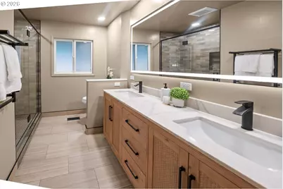 410 Pleasant Ave, Astoria, OR 97103 - Photo 21