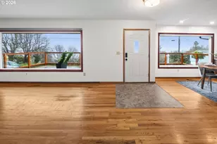 410 Pleasant Ave, Astoria, OR 97103 - Photo 5