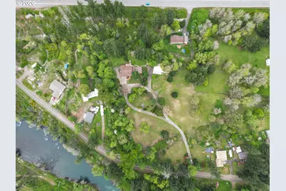 824 W Central Ave, Gates, OR 97346 - Photo 3