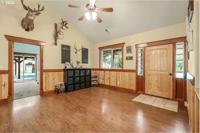 824 W Central Ave, Gates, OR 97346 - Photo 5