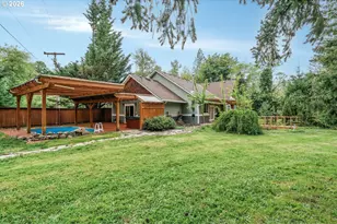 824 W Central Ave, Gates, OR 97346 - Photo 37