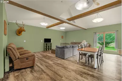 824 W Central Ave, Gates, OR 97346 - Photo 29