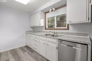 1586 Freeman Ct, Keizer, OR 97303 - Photo 7