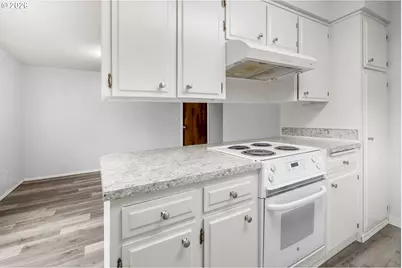 1586 Freeman Ct, Keizer, OR 97303 - Photo 9