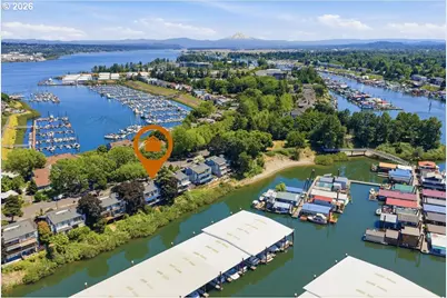 620 N Tomahawk Island Dr, Portland, OR 97217 - Photo 1