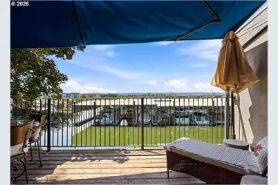620 N Tomahawk Island Dr, Portland, OR 97217 - Photo 21