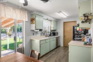 315 Columbia Loop Rd, Roseburg, OR 97471 - Photo 7