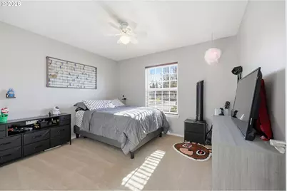 415 Maple Ct, Mount Angel, OR 97362 - Photo 25