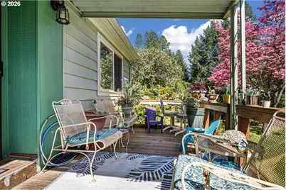 25669 Cochran Ct, Veneta, OR 97487 - Photo 19
