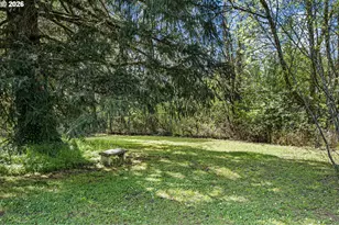 25669 Cochran Ct, Veneta, OR 97487 - Photo 13