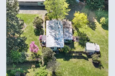 25669 Cochran Ct, Veneta, OR 97487 - Photo 9