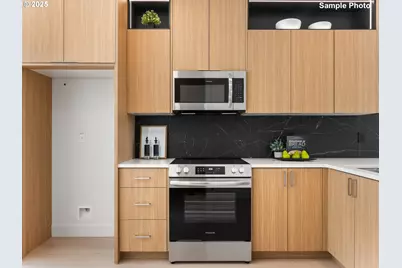 3001 NE Ainsworth St, Portland, OR 97211 - Photo 7