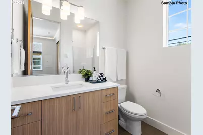 3001 NE Ainsworth St, Portland, OR 97211 - Photo 21