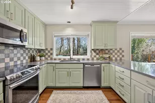 4153 Calaroga Cir, West Linn, OR 97068 - Photo 13