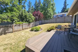 6842 Jessica Dr, Springfield, OR 97478 - Photo 31