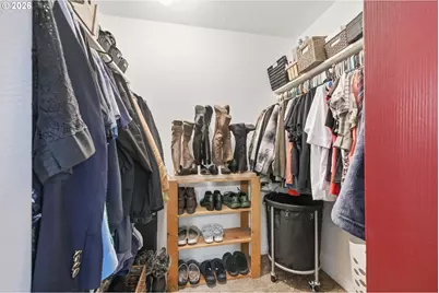 6842 Jessica Dr, Springfield, OR 97478 - Photo 17