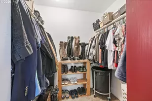 6842 Jessica Dr, Springfield, OR 97478 - Photo 17