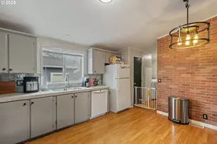 201 Heavenly Ct, Sutherlin, OR 97479 - Photo 13