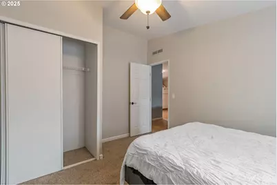 201 Heavenly Ct, Sutherlin, OR 97479 - Photo 19