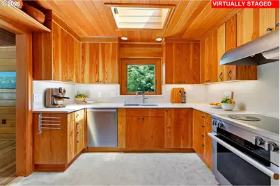5000 NW Cornell Rd, Portland, OR 97210 - Photo 9