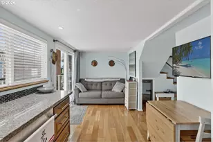 19609 NE Marine Dr, Portland, OR 97230 - Photo 5