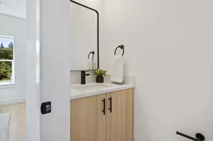 3817 SW Pomona St, Portland, OR 97219 - Photo 9