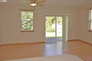 814 Henderson Rd, Hood River, OR 97031 - Photo 11