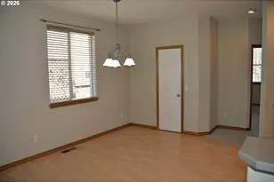 814 Henderson Rd, Hood River, OR 97031 - Photo 17